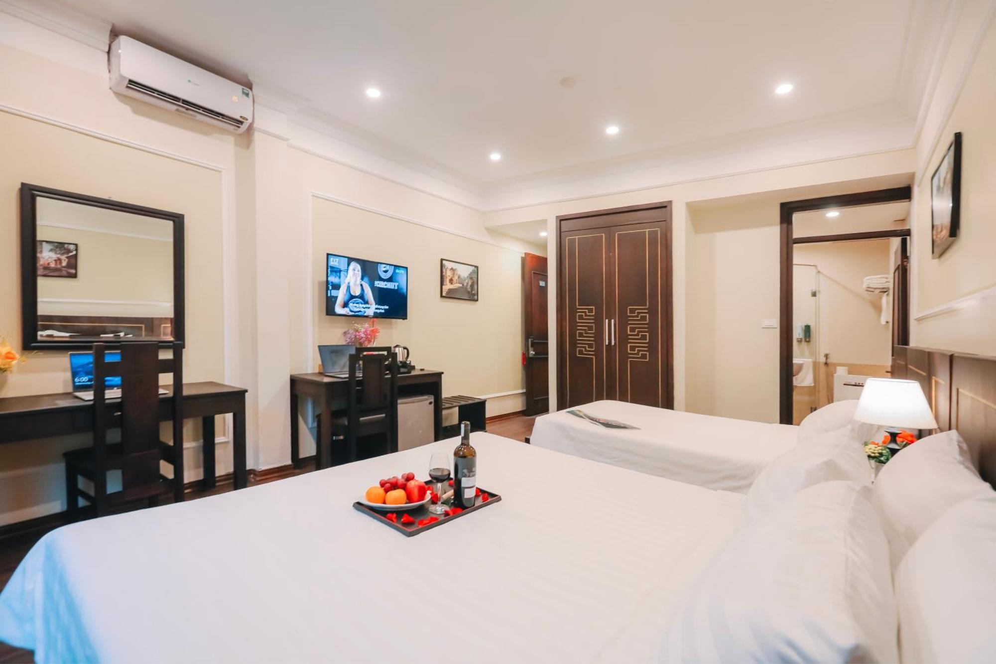Ha Noi Lake View Hotel & Travel Hanoi Kültér fotó