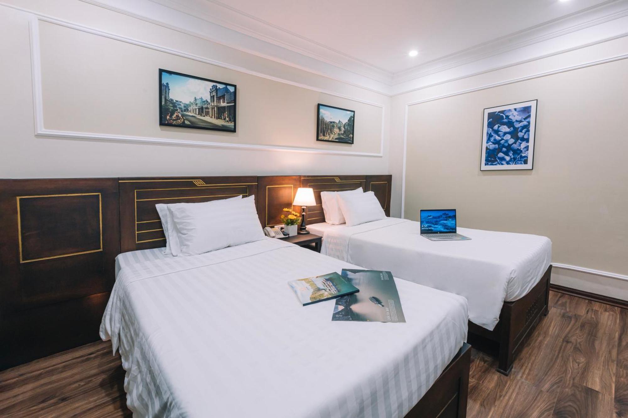 Ha Noi Lake View Hotel & Travel Hanoi Kültér fotó