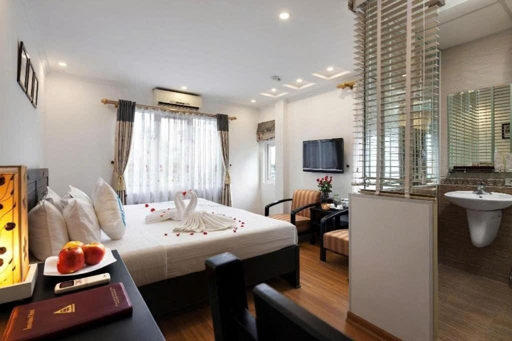 Ha Noi Lake View Hotel & Travel Hanoi Kültér fotó